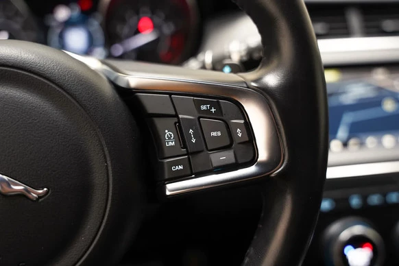 Jaguar E-PACE - Afbeelding 20 van 30