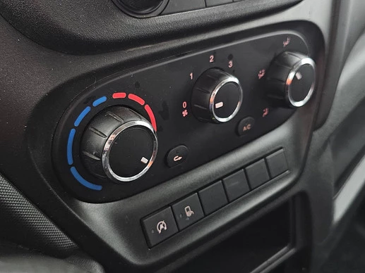 Iveco Daily - Afbeelding 11 van 14