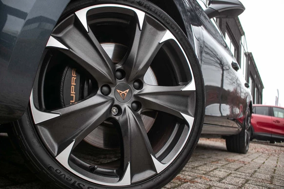CUPRA Leon Sportstourer - Afbeelding 15 van 30