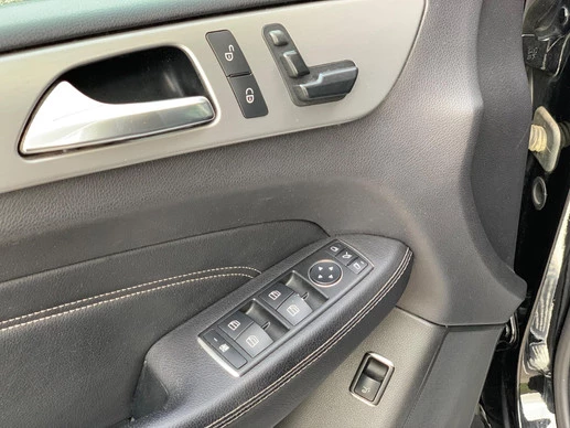 Mercedes-Benz M-Klasse - Afbeelding 11 van 22