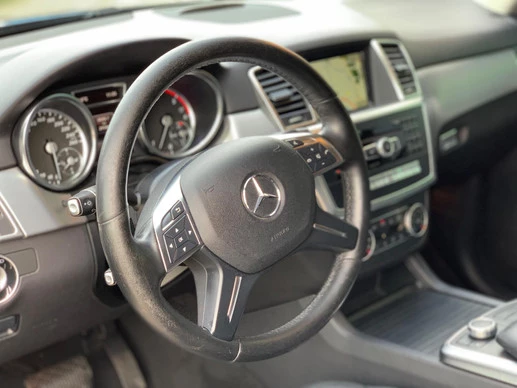 Mercedes-Benz M-Klasse - Afbeelding 13 van 22