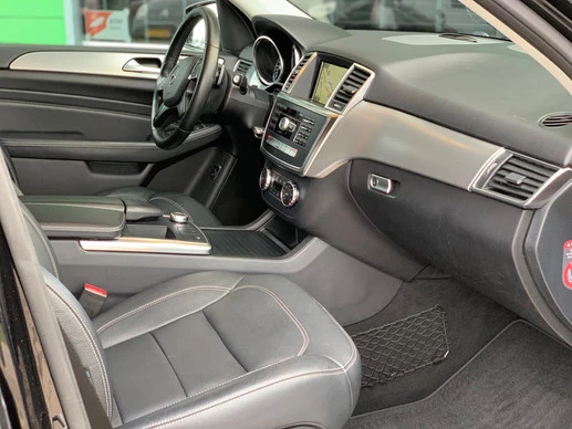 Mercedes-Benz M-Klasse - Afbeelding 14 van 22