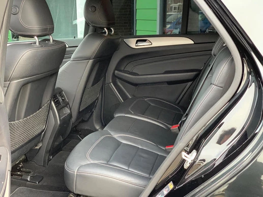 Mercedes-Benz M-Klasse - Afbeelding 16 van 22