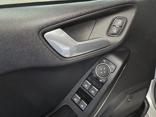 Ford Fiesta - Afbeelding 17 van 28