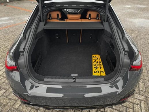 BMW i4 - Afbeelding 13 van 30