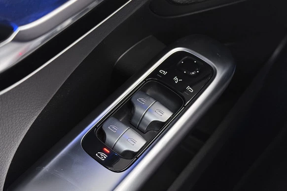 Mercedes-Benz C-Klasse - Afbeelding 21 van 30