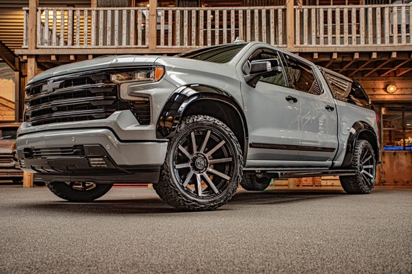 Chevrolet Silverado - Afbeelding 2 van 26