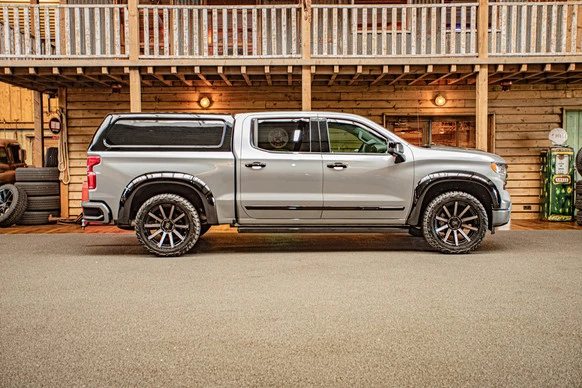 Chevrolet Silverado - Afbeelding 11 van 26