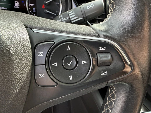 Opel Insignia - Afbeelding 25 van 30