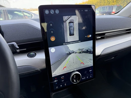 Ford Mustang Mach-E - Afbeelding 25 van 30