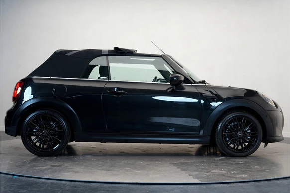 MINI Cooper Cabrio - Afbeelding 16 van 30
