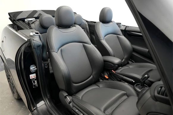MINI Cooper Cabrio - Afbeelding 29 van 30