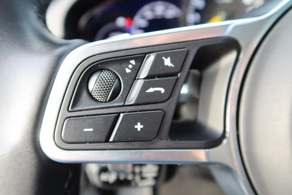 Porsche Cayenne - Afbeelding 15 van 30