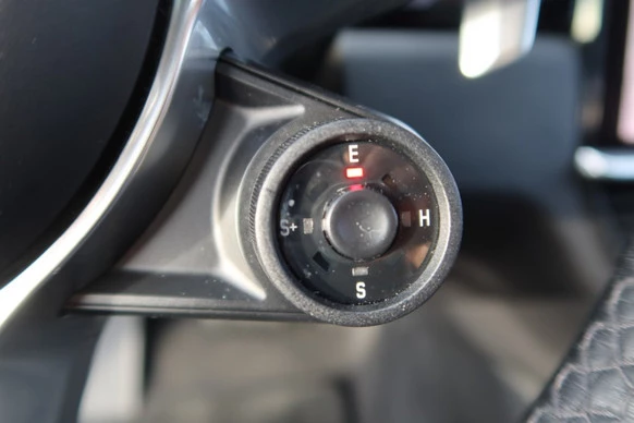 Porsche Cayenne - Afbeelding 17 van 30