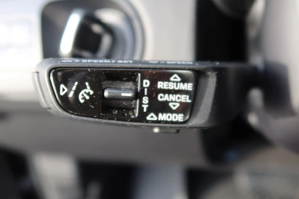 Porsche Cayenne - Afbeelding 18 van 30