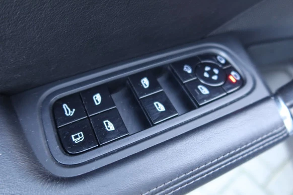 Porsche Cayenne - Afbeelding 19 van 30