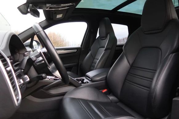 Porsche Cayenne - Afbeelding 23 van 30