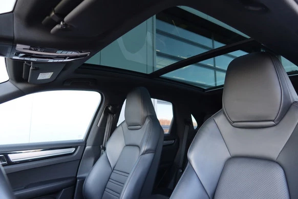 Porsche Cayenne - Afbeelding 24 van 30