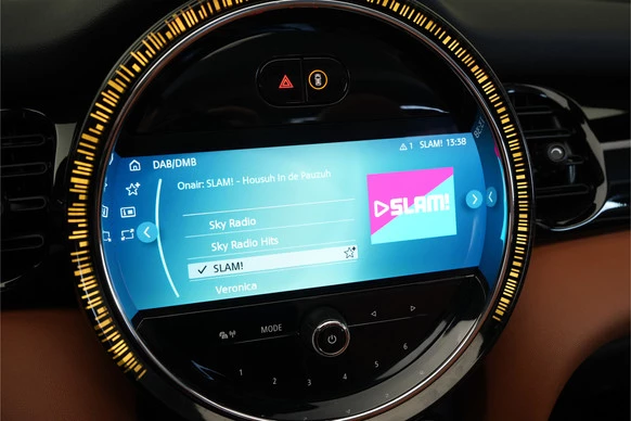 MINI Cooper Cabrio - Afbeelding 28 van 30