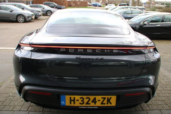 Porsche Taycan - Afbeelding 6 van 23