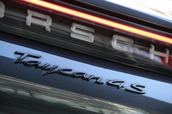 Porsche Taycan - Afbeelding 7 van 23