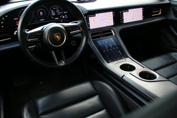 Porsche Taycan - Afbeelding 8 van 23