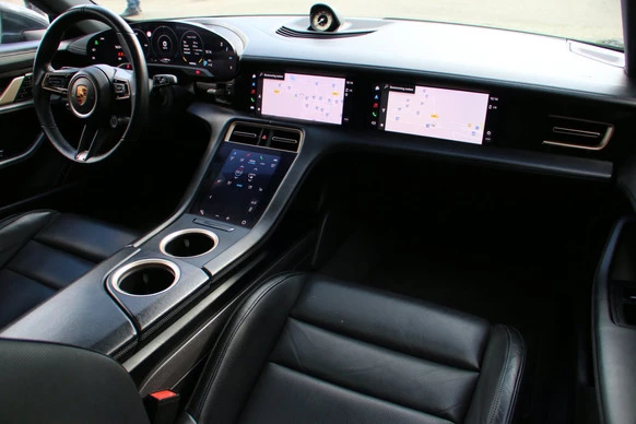 Porsche Taycan - Afbeelding 11 van 23