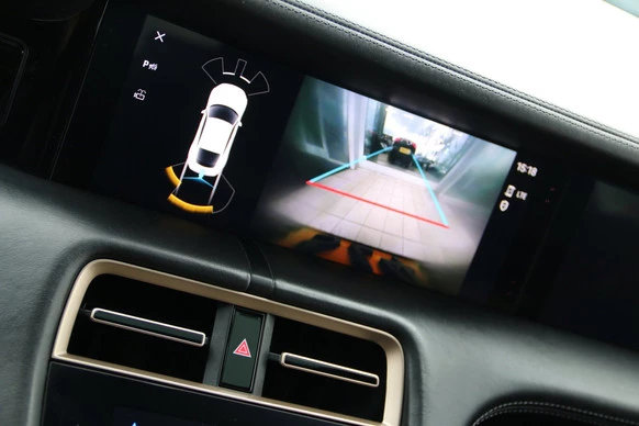 Porsche Taycan - Afbeelding 20 van 23