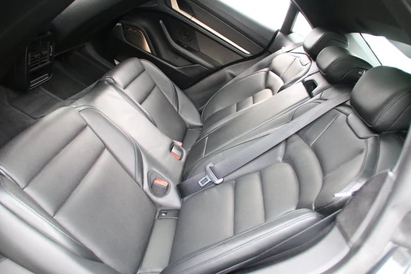 Porsche Taycan - Afbeelding 23 van 23