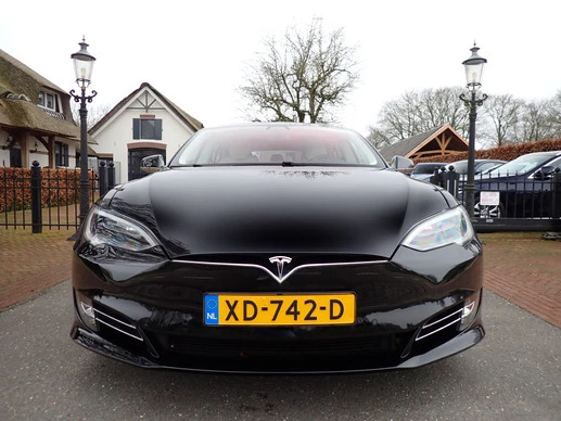 Tesla Model S - Afbeelding 2 van 30