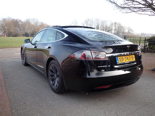 Tesla Model S - Afbeelding 5 van 30