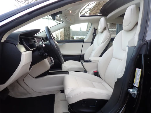 Tesla Model S - Afbeelding 10 van 30