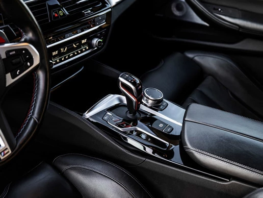 BMW M5 - Afbeelding 8 van 24