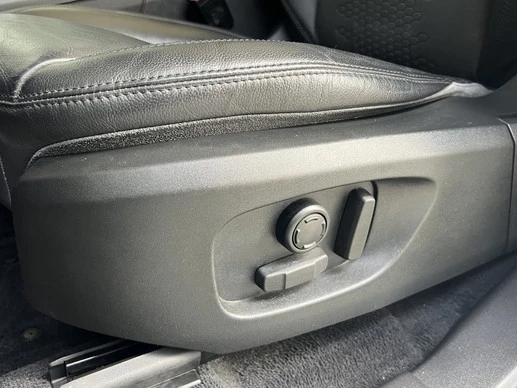 Land Rover Discovery Sport - Afbeelding 14 van 30