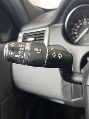Land Rover Discovery Sport - Afbeelding 28 van 30