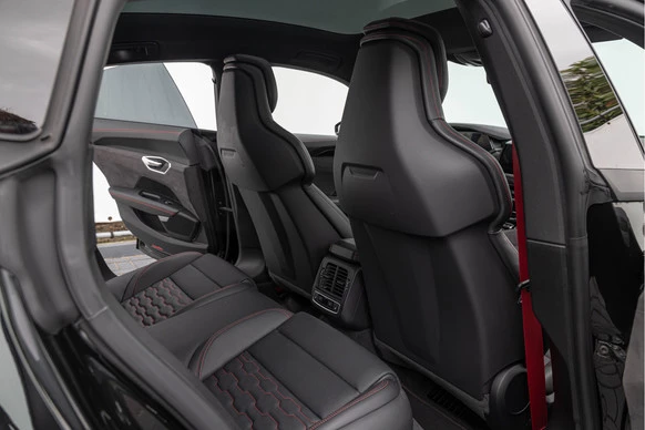 Audi e-tron GT - Afbeelding 11 van 30