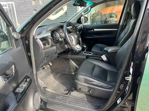 Toyota Hilux - Afbeelding 9 van 15