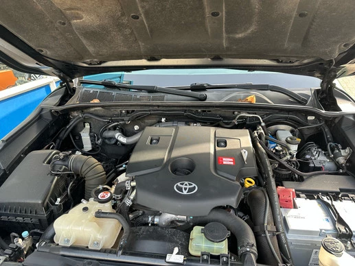 Toyota Hilux - Afbeelding 14 van 15