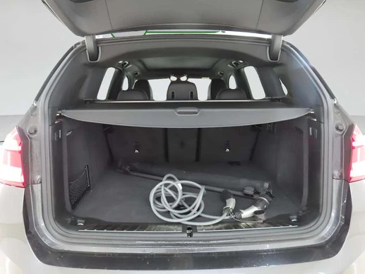 BMW iX3 - Afbeelding 11 van 15