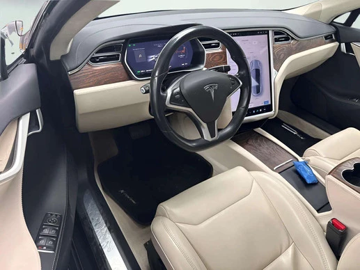 Tesla Model S - Afbeelding 5 van 23
