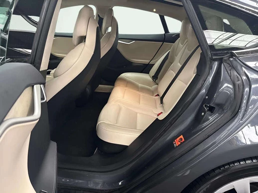 Tesla Model S - Afbeelding 15 van 23