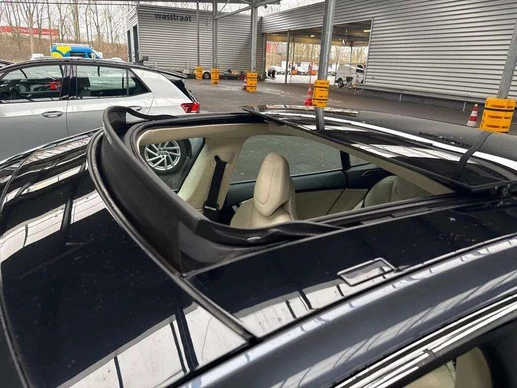 Tesla Model S - Afbeelding 18 van 23