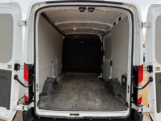 Ford E-Transit - Afbeelding 12 van 26