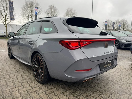 CUPRA Leon Sportstourer - Afbeelding 8 van 24