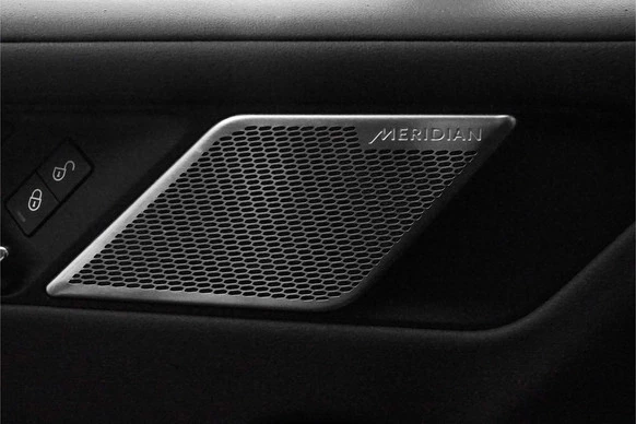 Jaguar I-PACE - Afbeelding 21 van 30