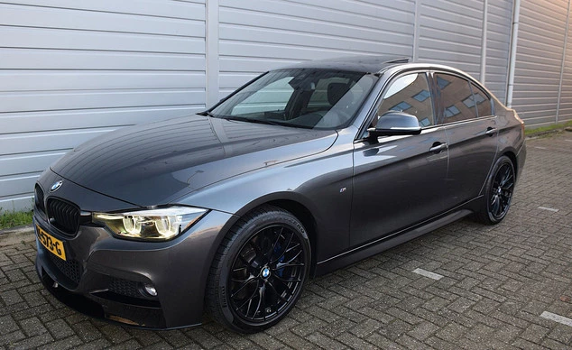 BMW 3 Serie - Afbeelding 11 van 30