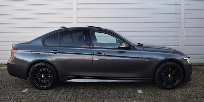 BMW 3 Serie - Afbeelding 16 van 30