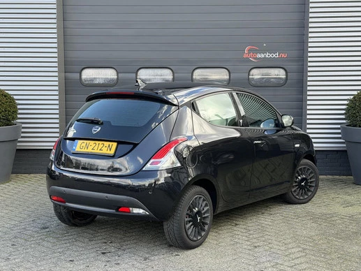 Lancia Ypsilon - Afbeelding 2 van 23
