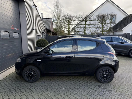 Lancia Ypsilon - Afbeelding 7 van 23
