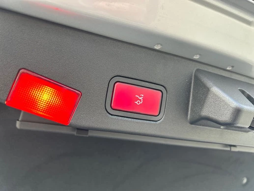 Mercedes-Benz SL - Afbeelding 21 van 30